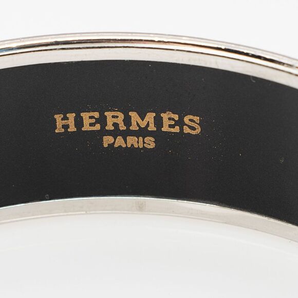Hermes Printed Enamel Wide Bangle - Picture 3 of 4